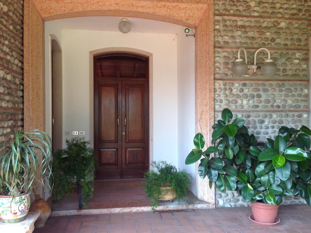 B&B Villafiorita San Giorgio di Mantova Екстериор снимка